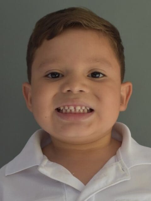 Robert Alexander Álvarez